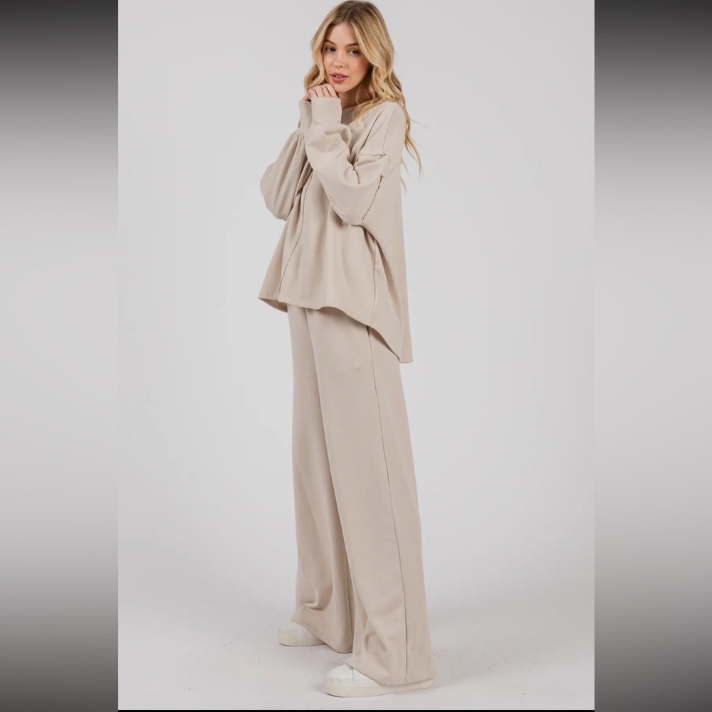 Fabulous Wide Leg pants and Top Set - Picture 3 of 5